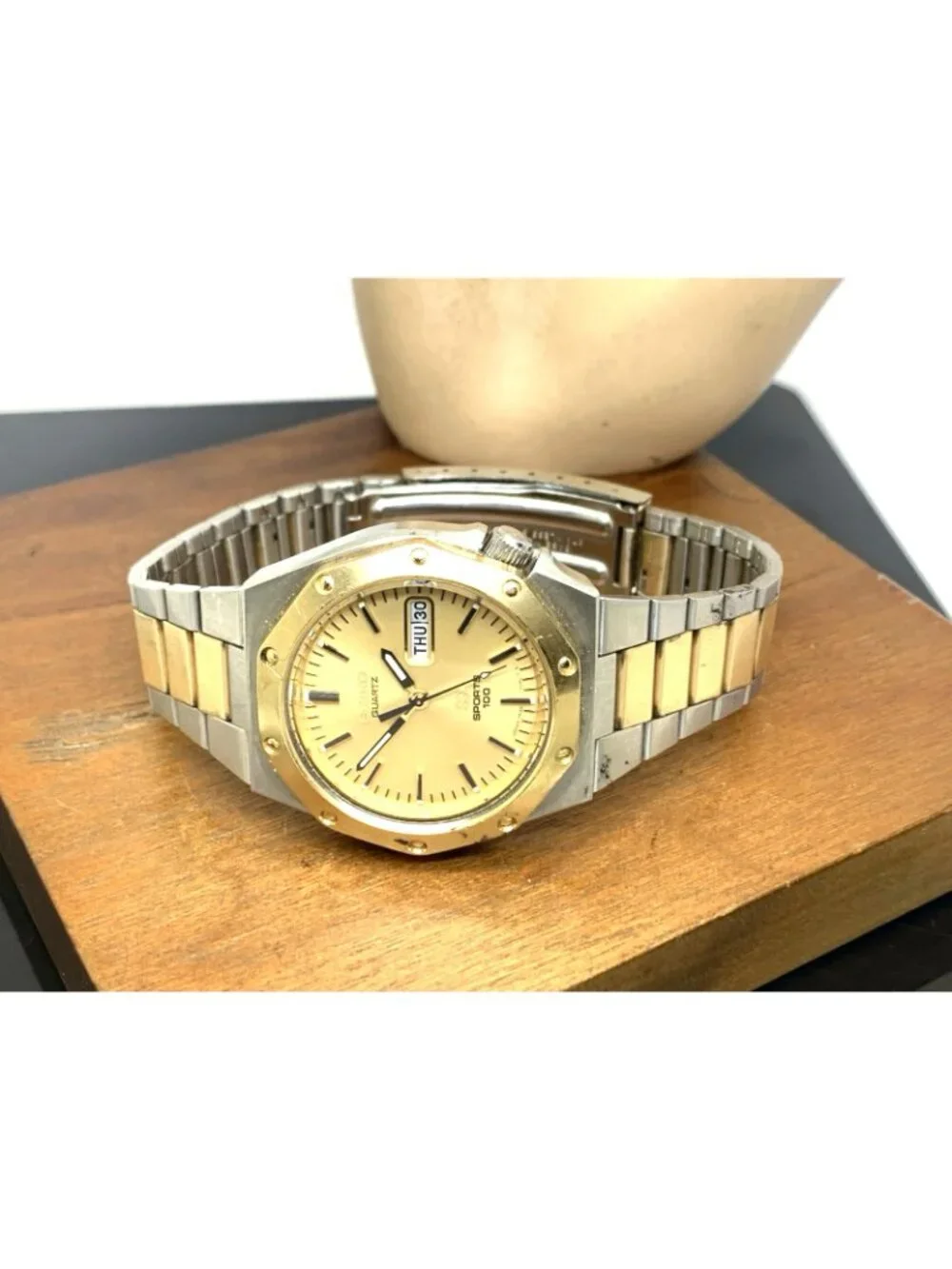 Seiko Sports 100 Men's Watch 7546-7039 Vintage Quartz Day Date 2-Tone Steel 39mm